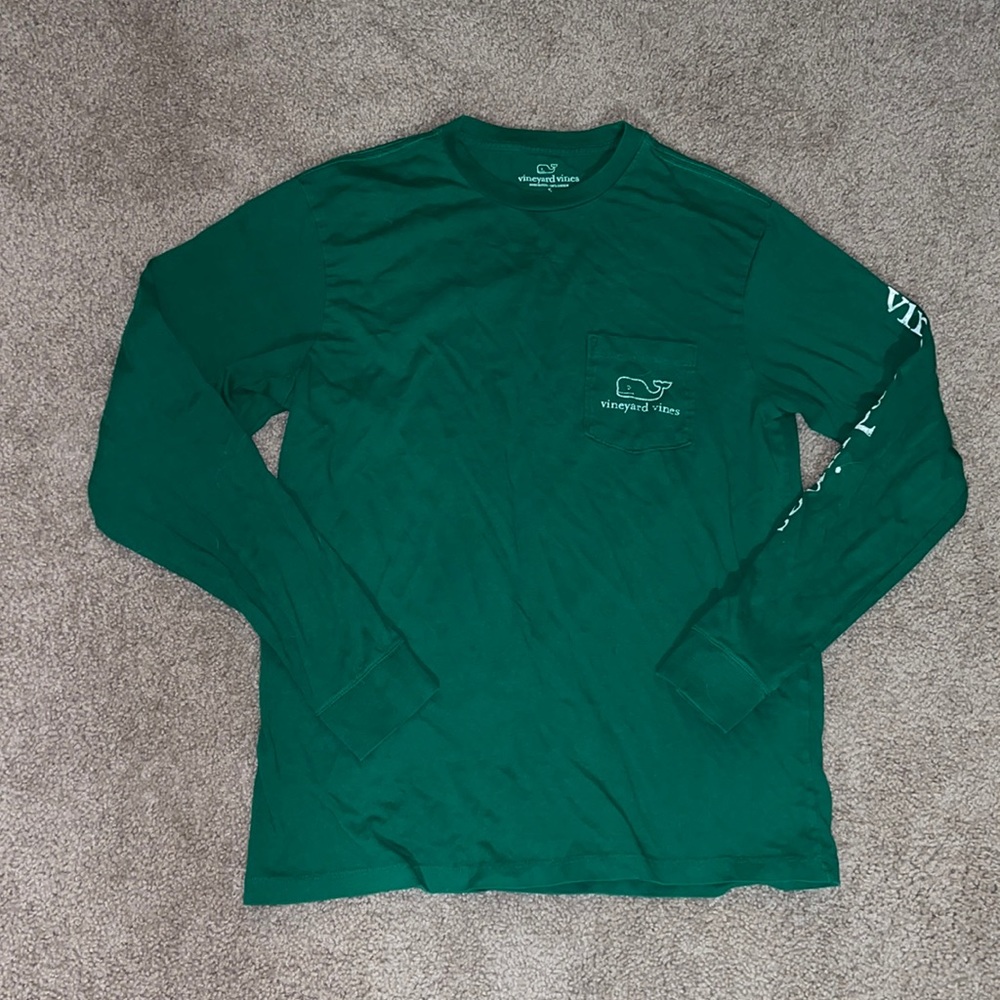 Green Vineyard Vine long sleeve crew neck t shirt
